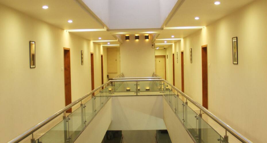 Pai Prakash Hotel Deluxe, Sangli 5